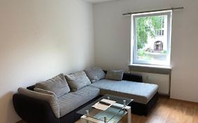 Ruhige Wohnung bei der Burg im OG2